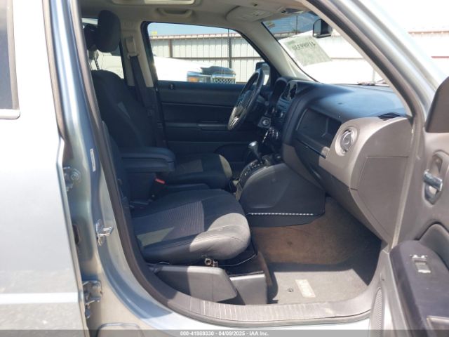 1C4NJPFB8ED547358 Jeep Patriot Latitude