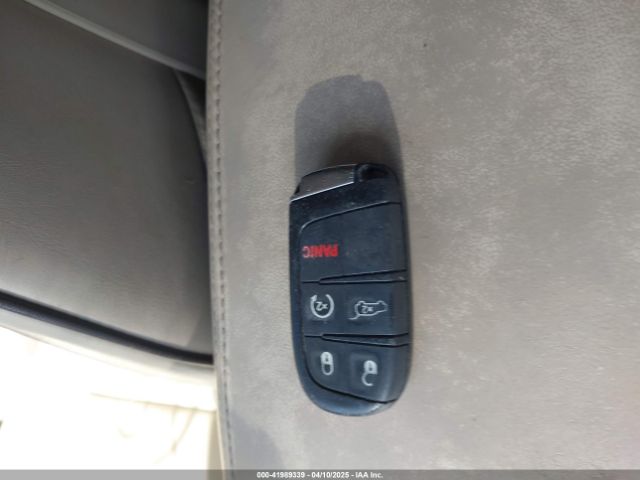 1C4RJECG9JC125556 Jeep Grand Cherokee Overland 4x2