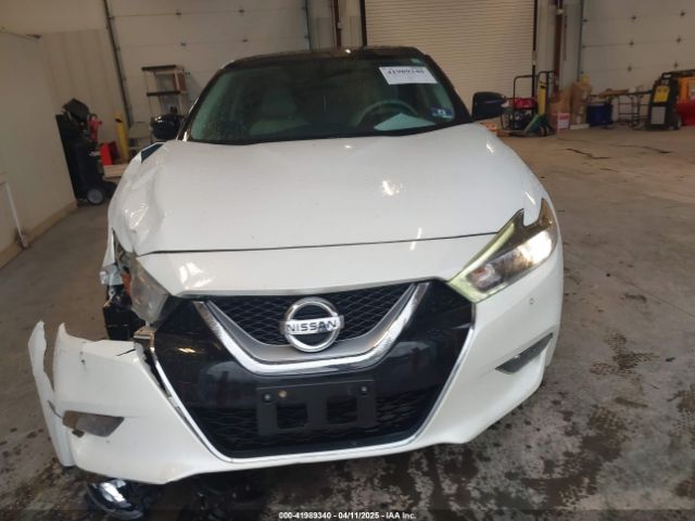 1N4AA6AP0HC382384 Nissan Maxima 3.5 Sl