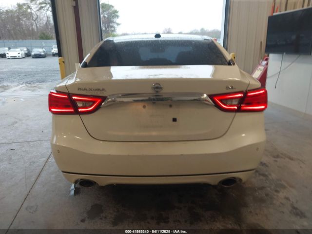 1N4AA6AP0HC382384 Nissan Maxima 3.5 Sl