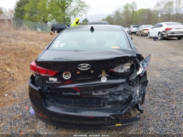 5NPD84LF7HH022111 Hyundai ELANTRA SE