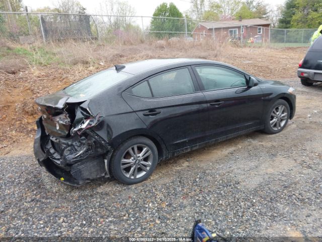 5NPD84LF7HH022111 Hyundai ELANTRA SE