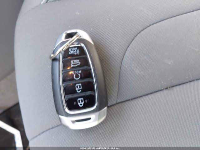KMHLM4AJ0PU052419 Hyundai Elantra Hybrid Blue