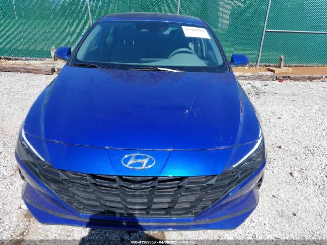 KMHLM4AJ0PU052419 Hyundai Elantra Hybrid Blue