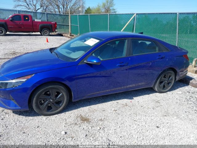 KMHLM4AJ0PU052419 Hyundai Elantra Hybrid Blue