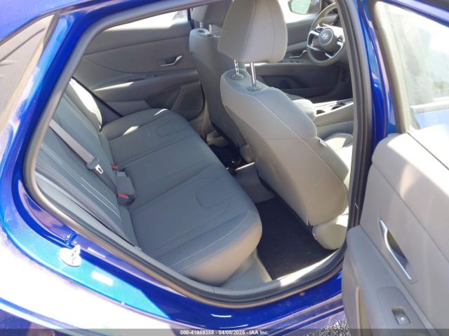 KMHLM4AJ0PU052419 Hyundai Elantra Hybrid Blue