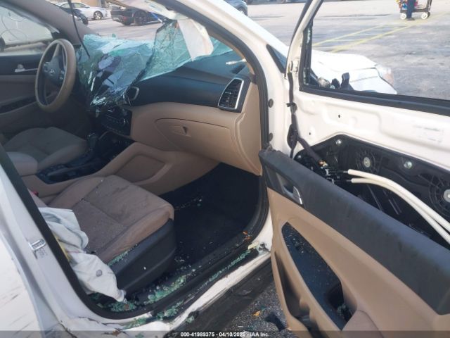KM8J33A44LU272445 Hyundai Tucson Value
