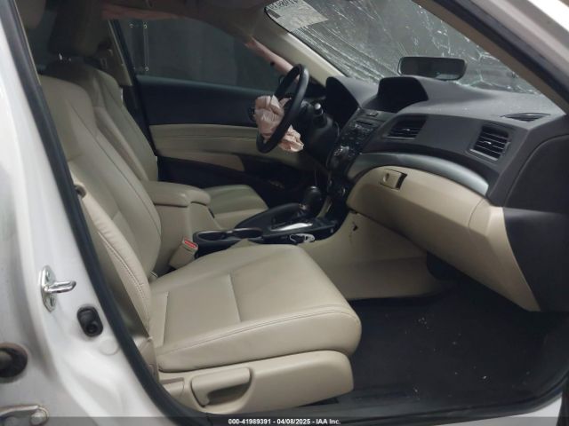 19UDE2F30JA002215 Acura Ilx Acurawatch Plus Package