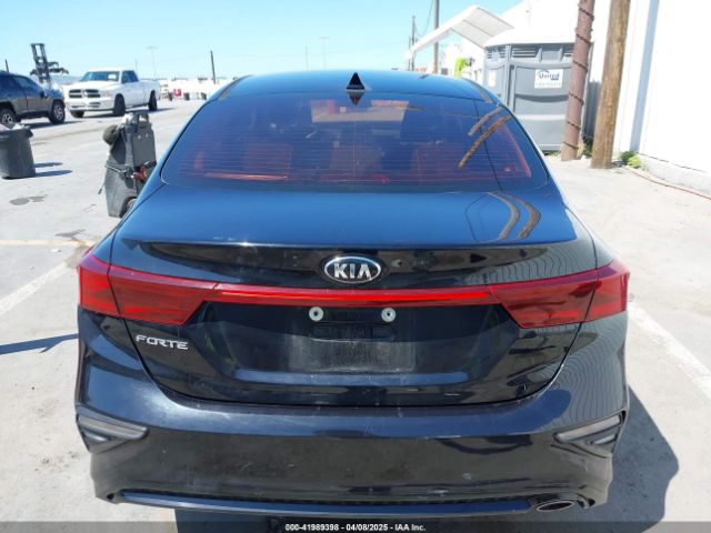 3KPF24AD8LE191000 KIA Forte Lxs