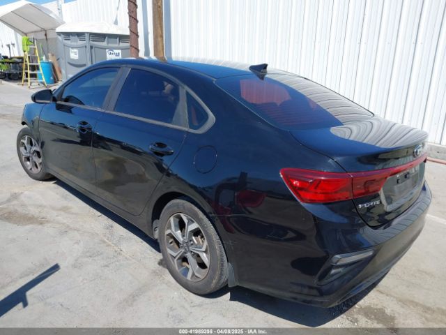 3KPF24AD8LE191000 KIA Forte Lxs