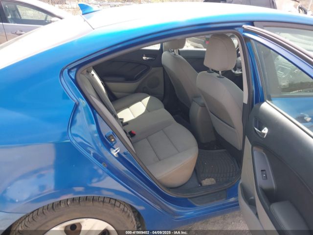 KNAFX4A69F5313203 KIA FORTE LX