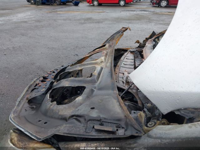 JTDKDTB38H1596549 Toyota Prius C Two