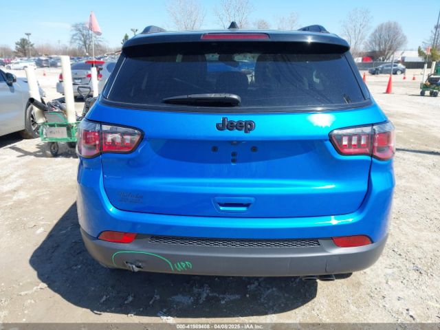 3C4NJCBB0MT523322 Jeep Compass Altitude Fwd
