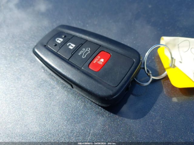 2022 TOYOTA RAV4 HYBRID JTMD6RFV8NJ017198 Photo 10