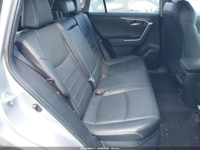 2022 TOYOTA RAV4 HYBRID JTMD6RFV8NJ017198 Photo 7