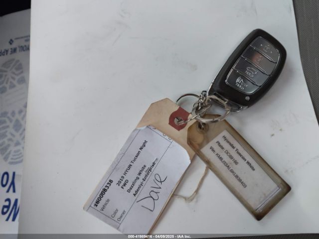 KM8J33AL6KU838403 Hyundai Tucson Sport