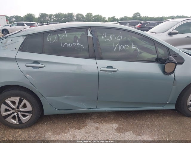 JTDKBRFU3J3068729 Toyota Prius Two