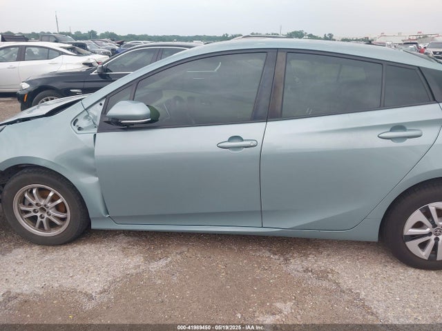 JTDKBRFU3J3068729 Toyota Prius Two