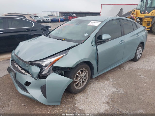 JTDKBRFU3J3068729 Toyota Prius Two