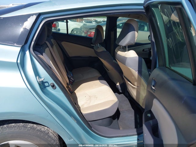 JTDKBRFU3J3068729 Toyota Prius Two