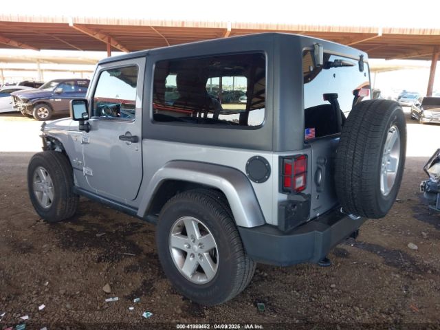 1C4AJWAG9EL194985 Jeep Wrangler Freedom Edition