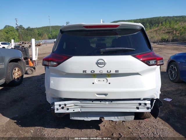 JN8BT3BA7SW007622 Nissan Rogue Sv Fwd
