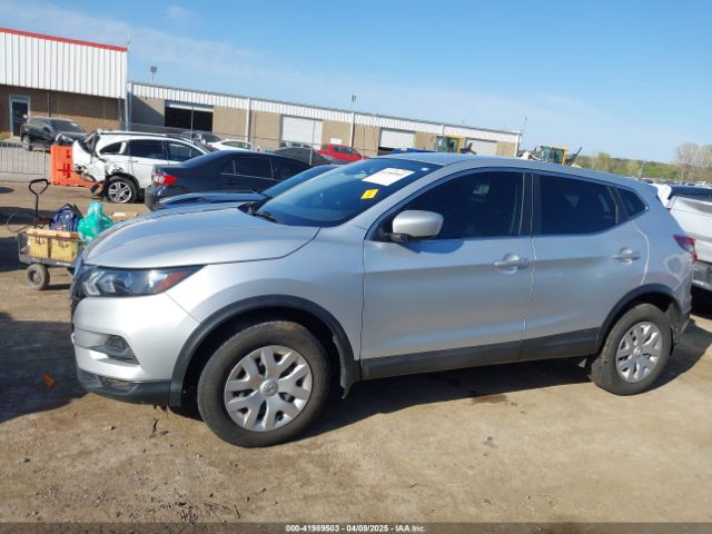 JN1BJ1CV4LW548865 Nissan Rogue Sport S Fwd Xtronic Cvt