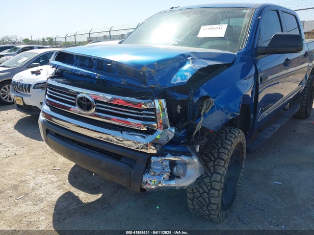 5TFDW5F15GX579467 Toyota Tundra Sr5 5.7l V8