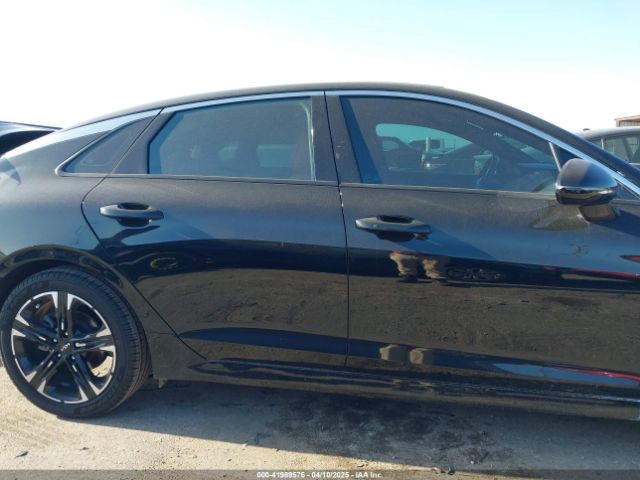 5XXG64J27PG189100 KIA K5 Gt-line