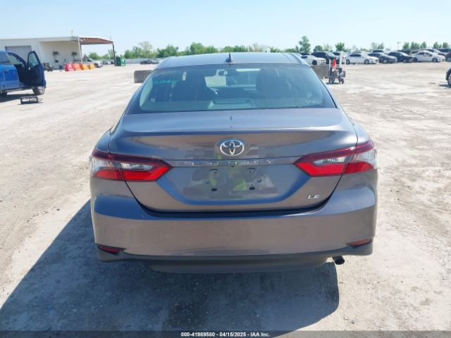 4T1C11AK9NU671419 Toyota CAMRY LE