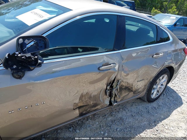 1G1ZD5STXSF135317 Chevrolet Malibu Fwd 1lt