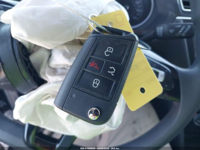 2020 VOLKSWAGEN TIGUAN 3VV1B7AX9LM121874 Photo 10