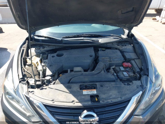 1N4AL3AP7JC288324 Nissan 2018