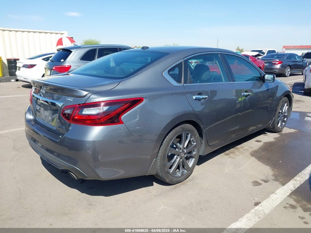 1N4AL3AP7JC288324 Nissan 2018