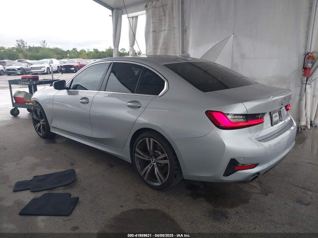 WBA5R1C0XMFL39992 BMW 330I