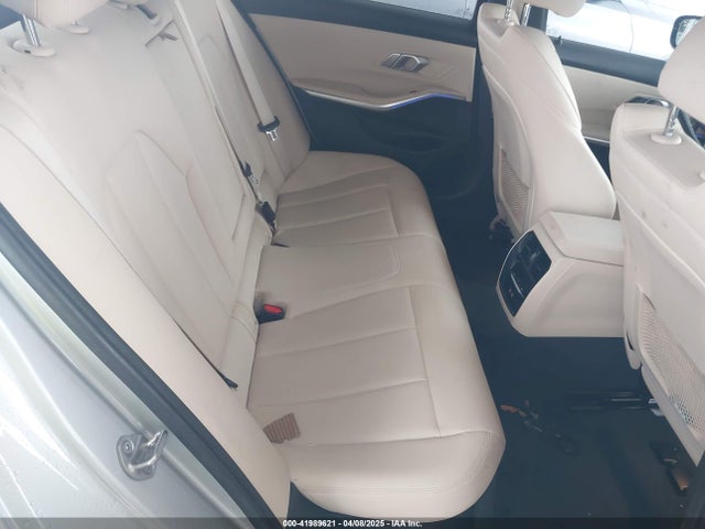 WBA5R1C0XMFL39992 BMW 330I