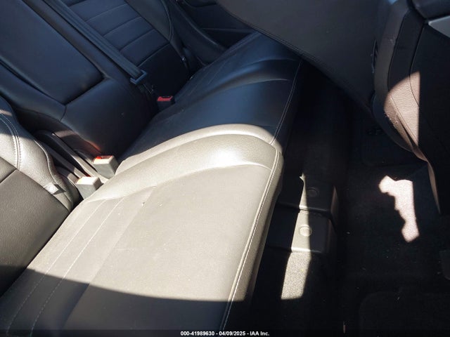 1FADP5CU9GL102758 Ford C-max Energi Sel