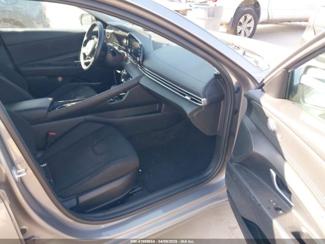 KMHLN4AG5NU357557 Hyundai ELANTRA SEL