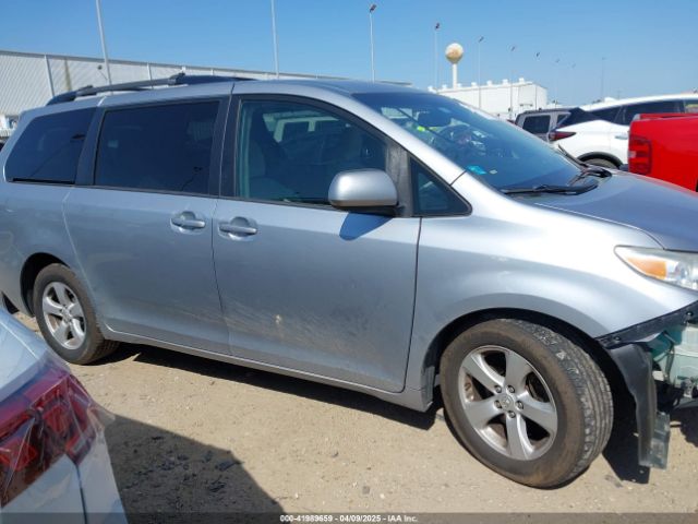 5TDKK3DC3FS539467 Toyota Sienna Le 8 Passenger