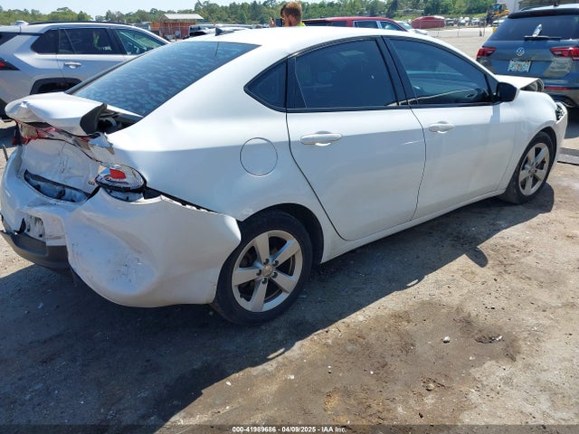 1C3CDFBB0FD121068 Dodge DART SXT