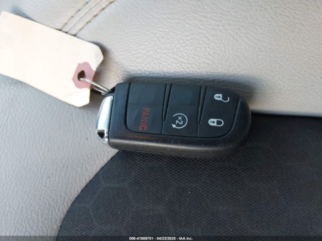 3C4NJDBB5JT442950 Jeep Compass Latitude 4x4
