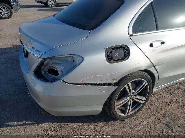 55SWF4KB9FU033683 Mercedes-Benz C 300 4matic/luxury 4matic/sport 4matic