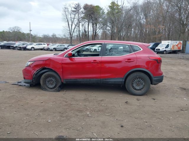 JN1BJ1CR0JW251351 Nissan Rogue Sport S