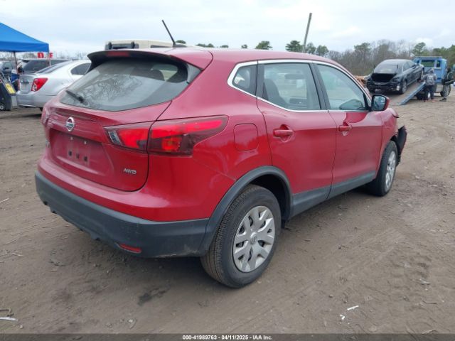 JN1BJ1CR0JW251351 Nissan Rogue Sport S