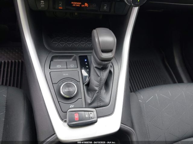 2T3RWRFV8NW134433 Toyota Rav4 Hybrid Xle
