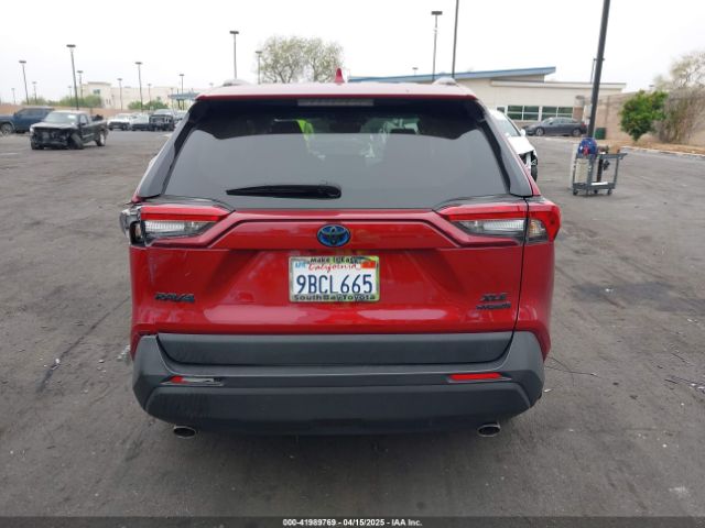 2T3RWRFV8NW134433 Toyota Rav4 Hybrid Xle