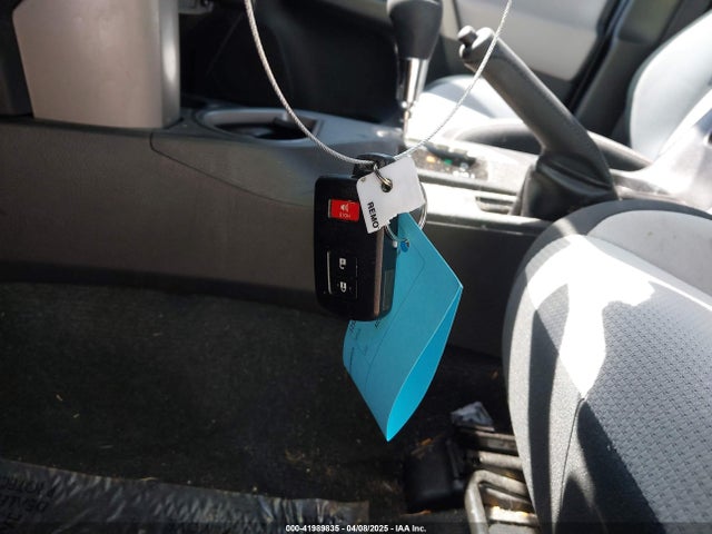 2T3WFREVXJW420797 Toyota Rav4 Xle