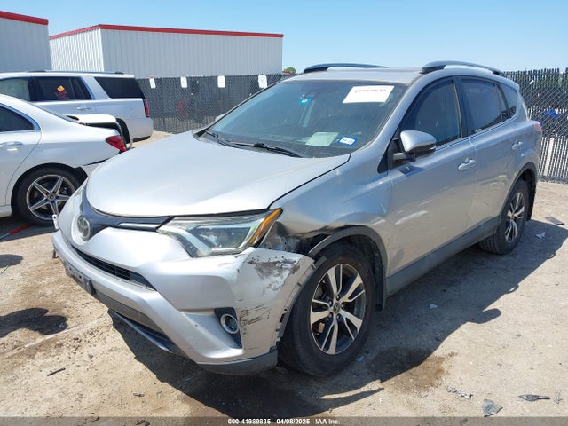 2T3WFREVXJW420797 Toyota Rav4 Xle