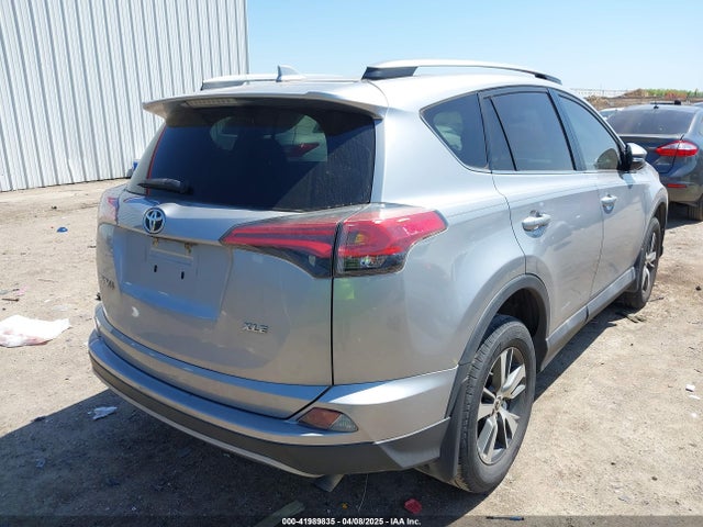 2T3WFREVXJW420797 Toyota Rav4 Xle