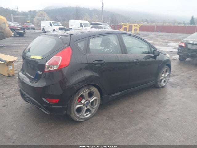 3FADP4GX3GM114210 Ford FIESTA ST